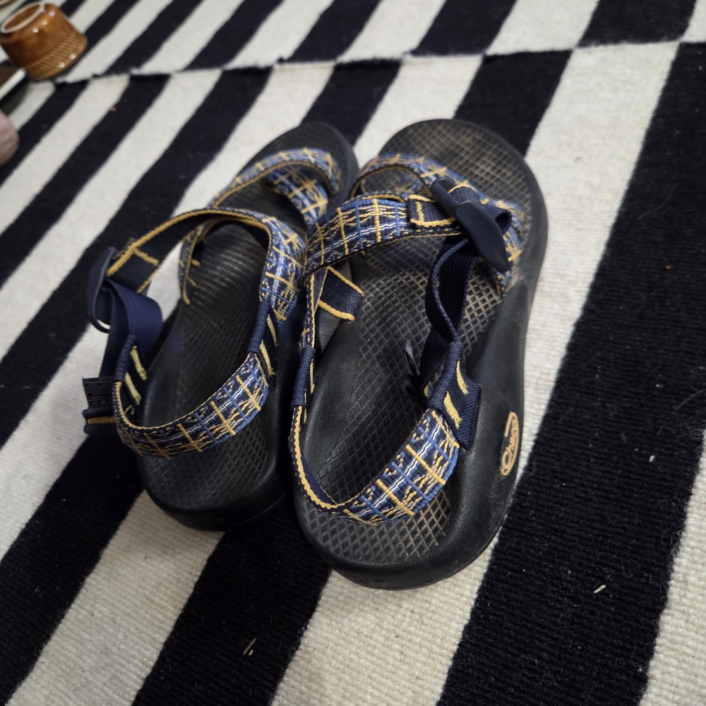 Chaco‎ Women's Navy and Yellow Strappy Sandals - Picture 5 of 9